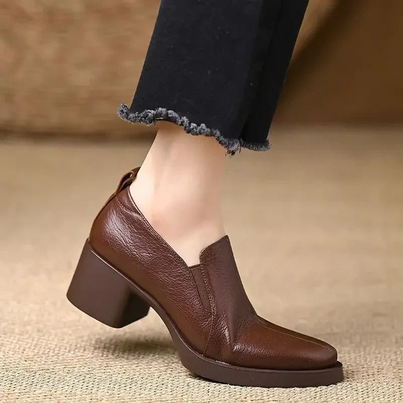 Carolyn Chunky Heeled Pumps