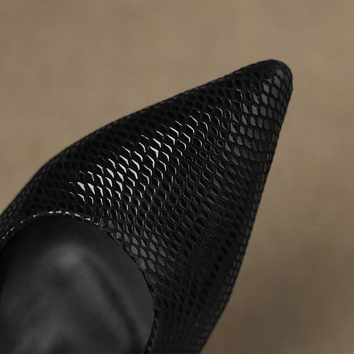 Céliane Chic Pointed Leather Slingback Pumps