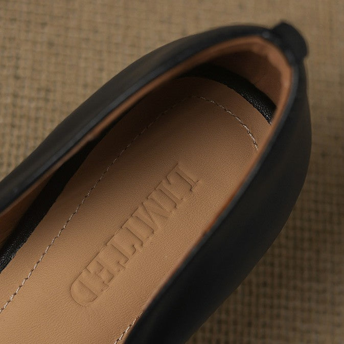 Calenne Leather Kitten Heels" can be rephrased as "Calenne Elegant Leather Kitten Heels.