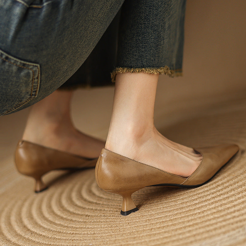 Ceyra Leather Kitten Heel Shoes