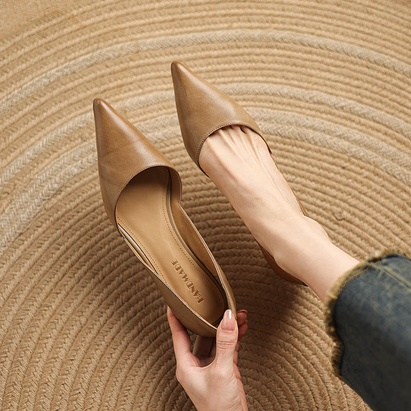 Ceyra Leather Kitten Heel Shoes