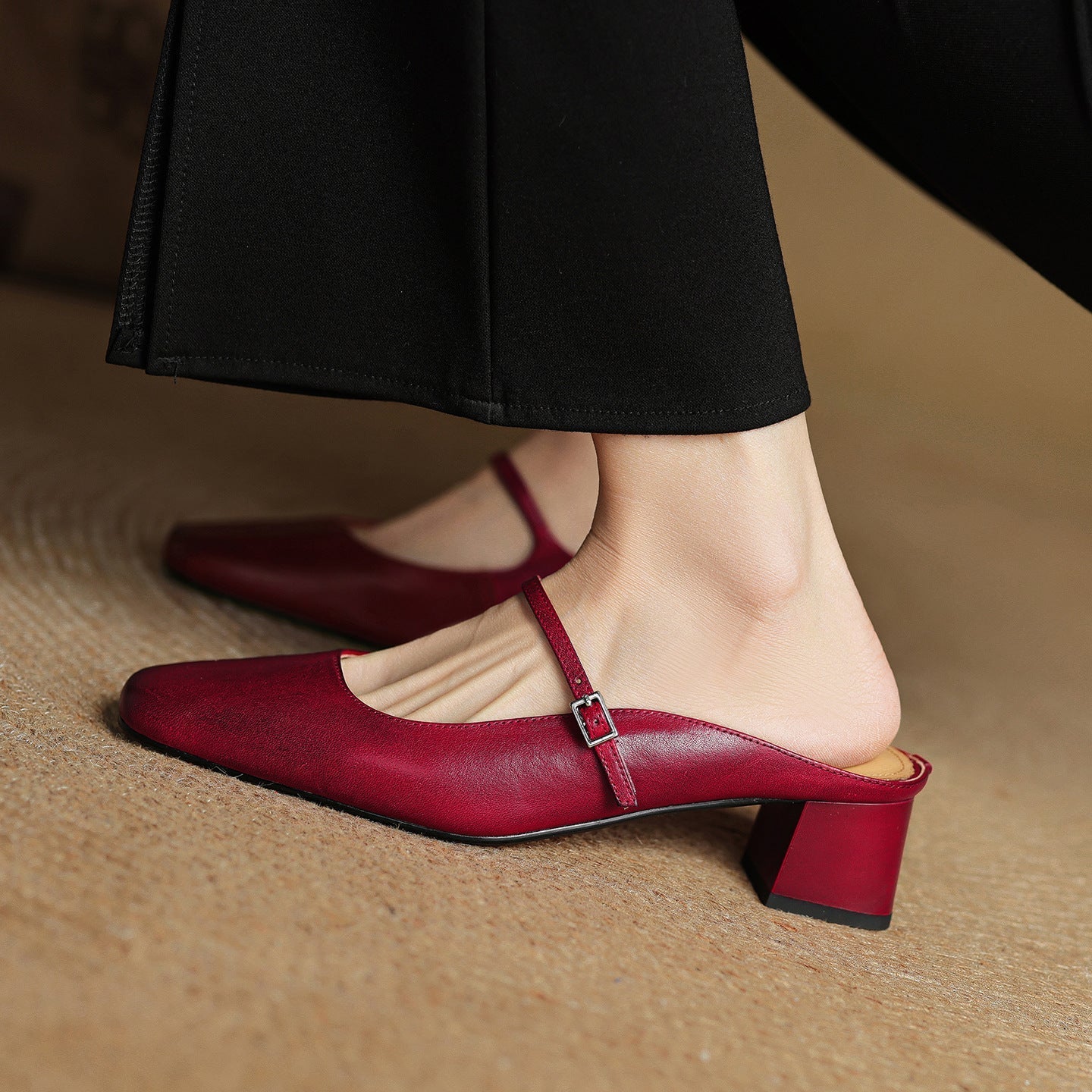 Meyra Genuine Leather Slip-On Mules
