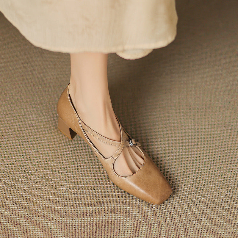 Marvane Leather Kitten Heel Shoes