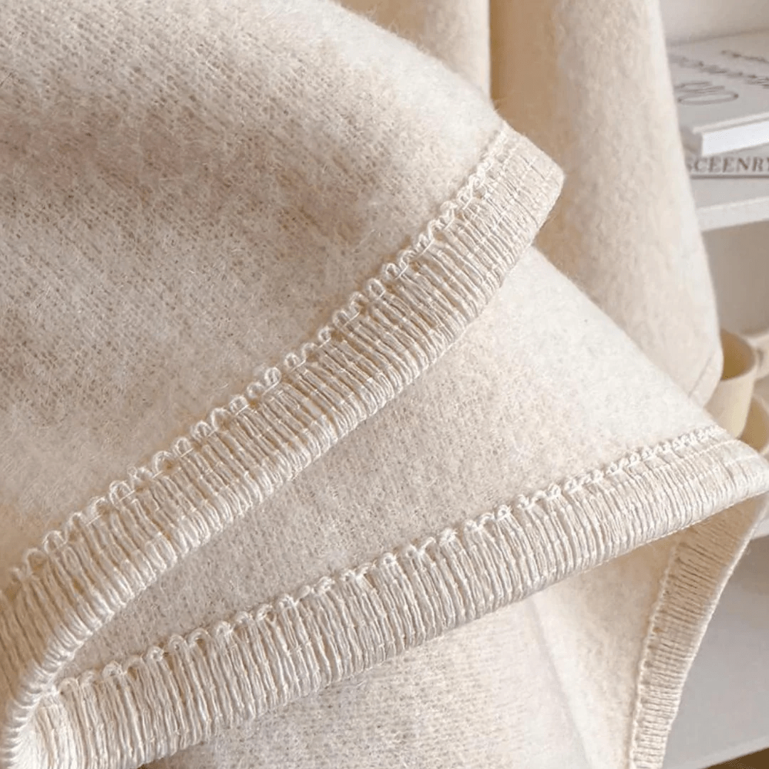 La Câline™ Elegance Shawl